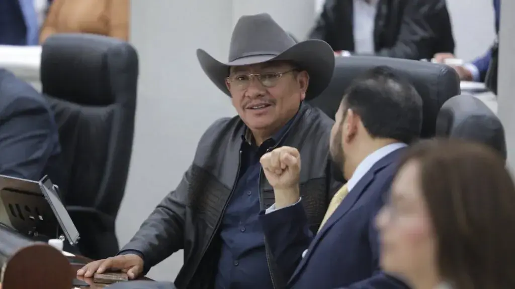 Tomás Zavala González y la polémica por relojes de lujo no reportados en su declaración patrimonial