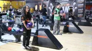 Selección de boliche de Chihuahua durante un entrenamiento técnico rumbo a competencias nacionales.