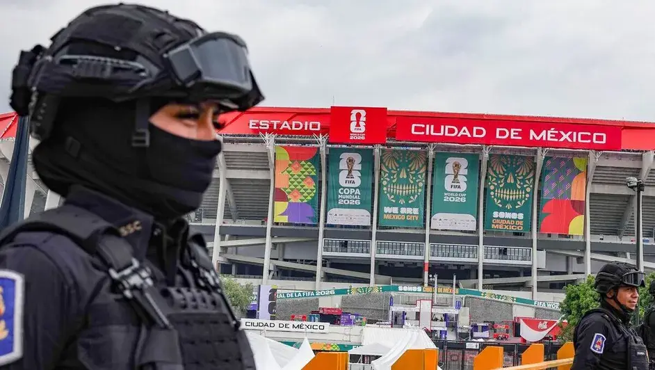 Vista del Estadio Azteca durante su proceso de modernización rumbo al Mundial 2026 con atención en la zona de palcos