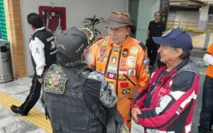 Topo Mayor rechazó politizar su labor en Venezuela tras denunciar presión para agradecer a Claudia Sheinbaum.